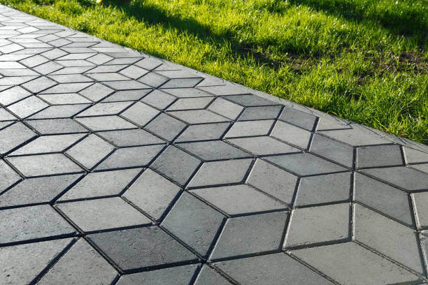 Best Driveway Pavers Contractor  in Wellston, OH